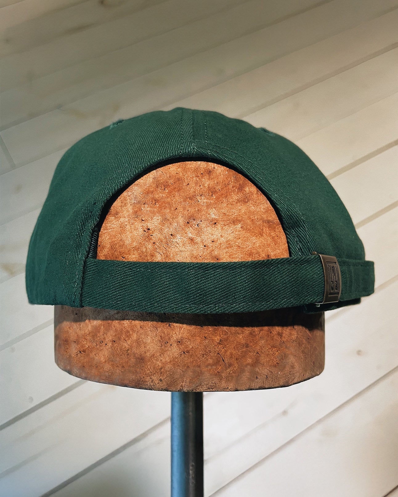 Embroidered Cap in Green